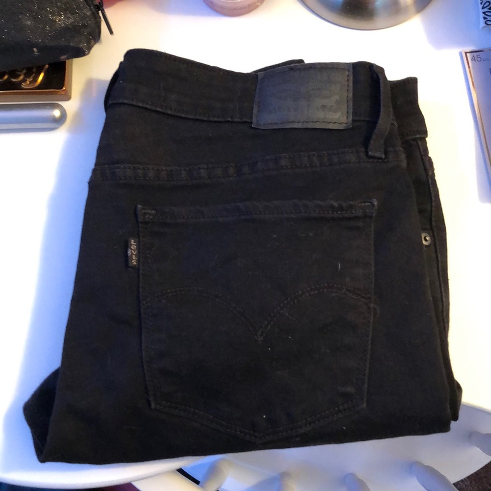 Black Levi skinny jeans